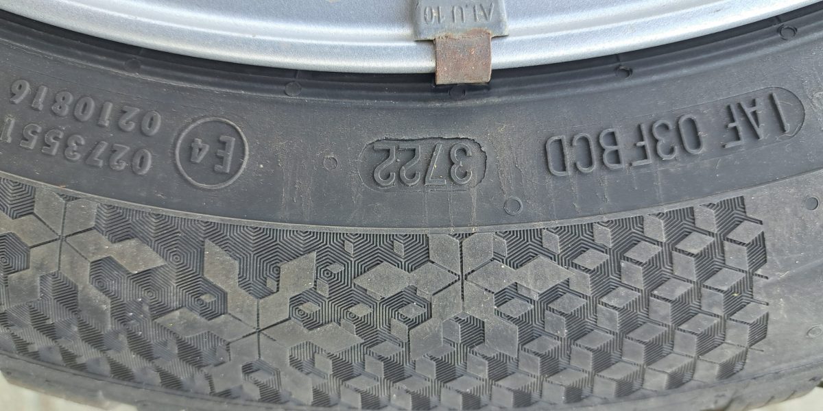 Przetarg nieograniczony na sprzedaż samochodu Toyota Camry Hybryd MR`18 E6d 2019