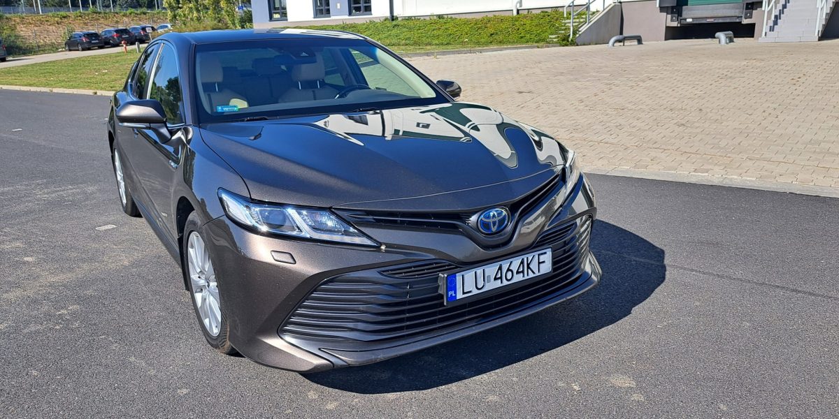 Przetarg nieograniczony na sprzedaż samochodu Toyota Camry Hybryd MR`18 E6d 2019