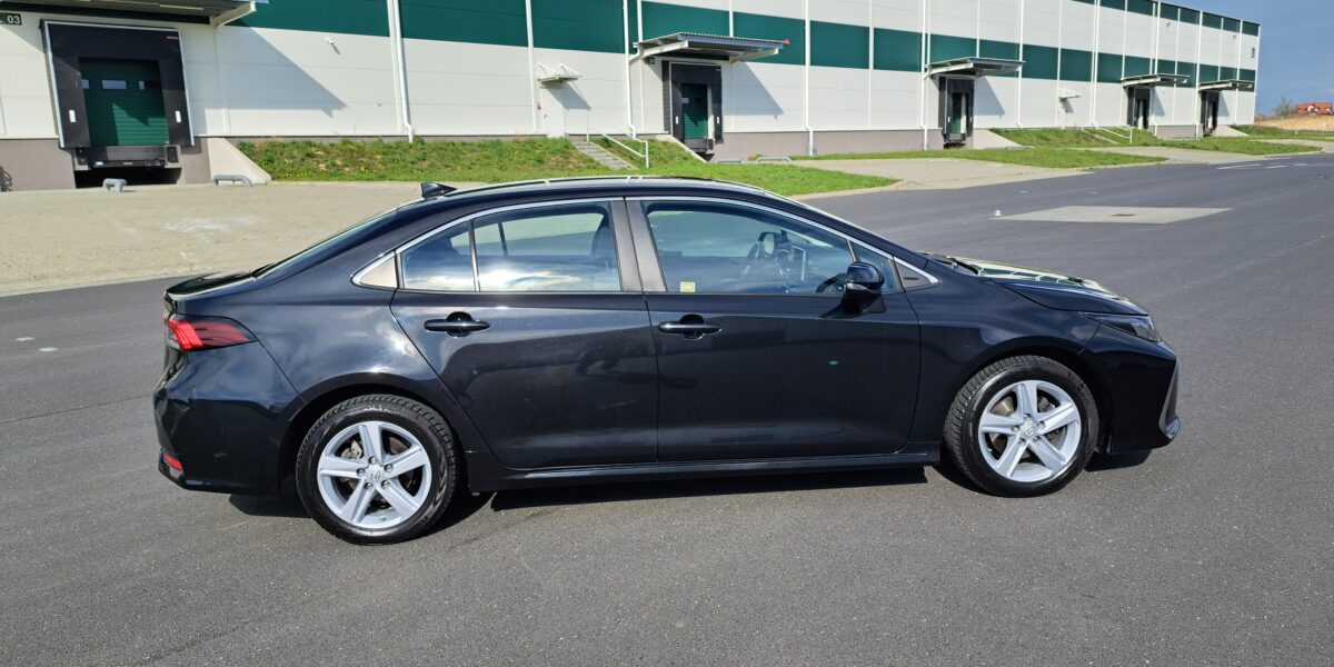 Ogłoszenie o przetargu nieograniczonym na sprzedaż samochodu Toyota Corolla 1.5 MR`19 E6 z 2022 r. LU866NS