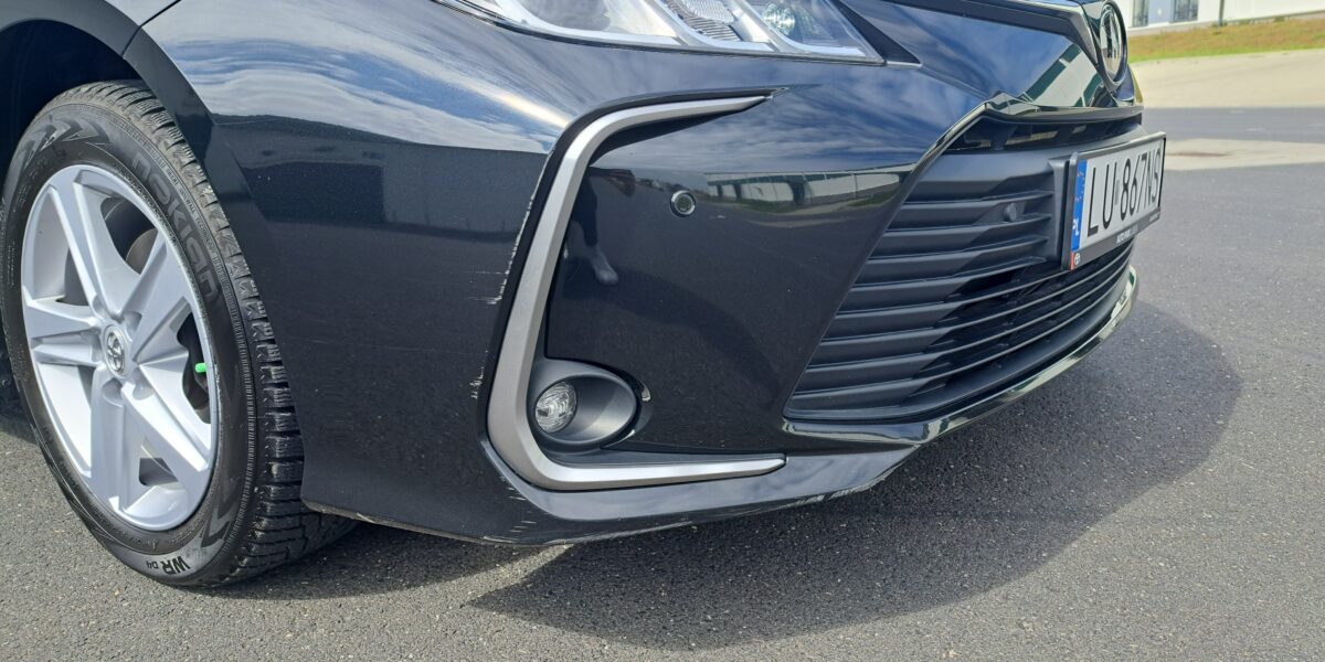 Ogłoszenie przetargu nieograniczonego na sprzedaż samochodu Toyota Corolla 1.5 MR`19 E6 z 2022 roku.